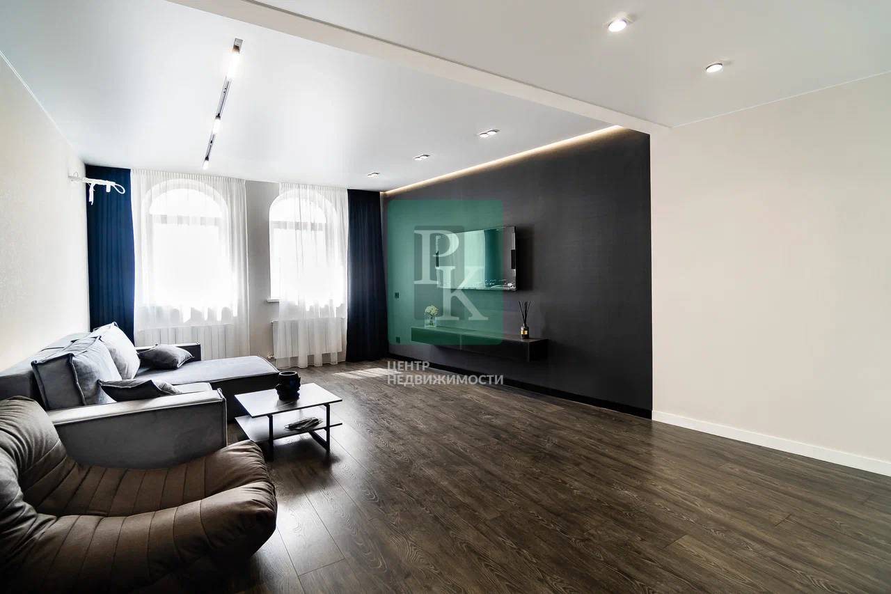 3-комн. квартира, 94 м²